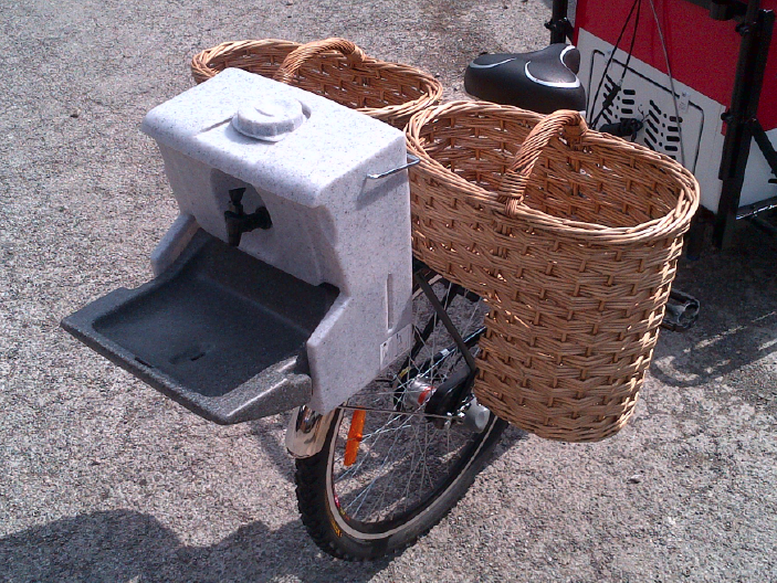 Hand wash system on an ice cream bike